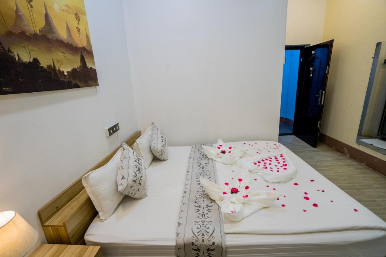Check In @ Downtown Yangon Ξενοδοχείο Εξωτερικό φωτογραφία